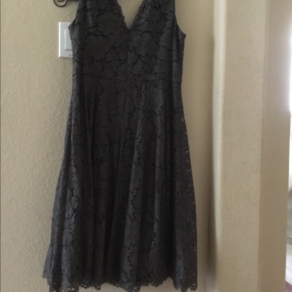 Vera Wang lace Lacey  dress size 12 worn once